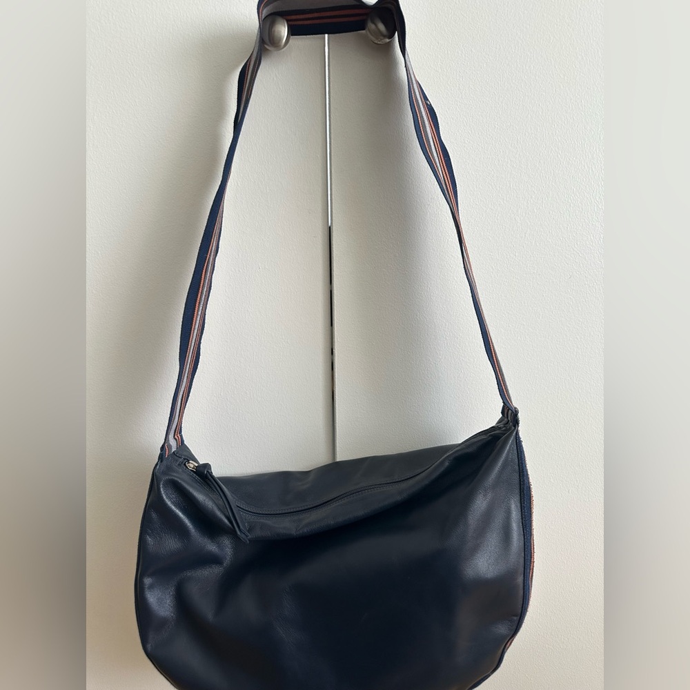 Elegant Navy Crossbody Bag